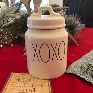 NWT Rae Dunn V-Day Canister /// RESERVED